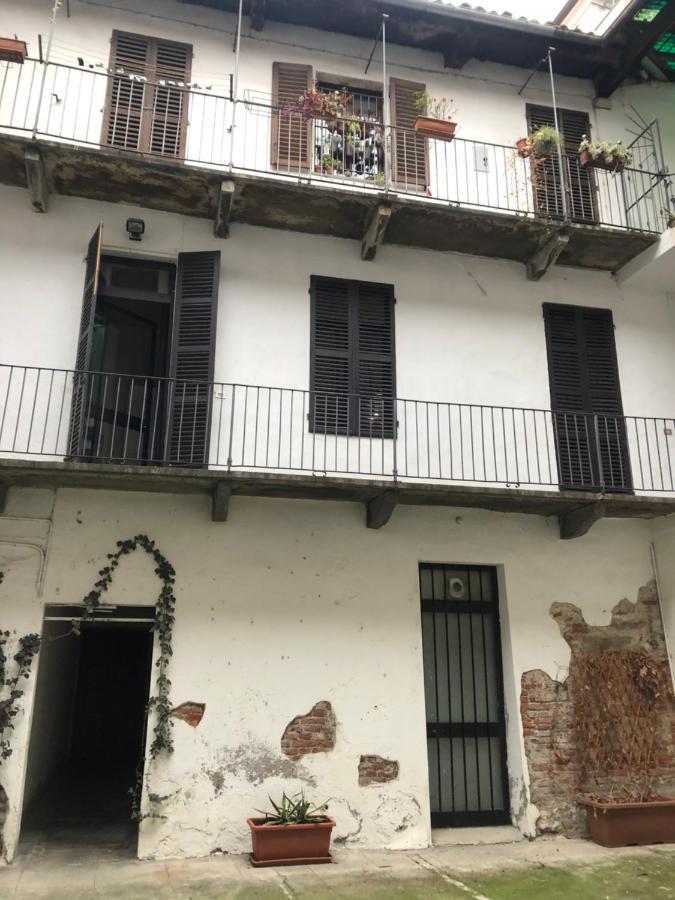 Dolce Eporedia Intero Alloggio Nel Centro Storico Ivrea Zewnętrze zdjęcie